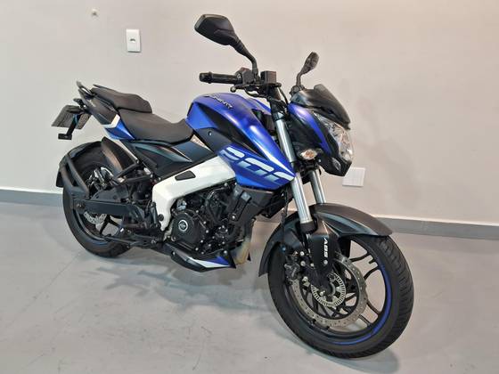 BAJAJ DOMINAR 200 BAJAJ DOMINAR 200